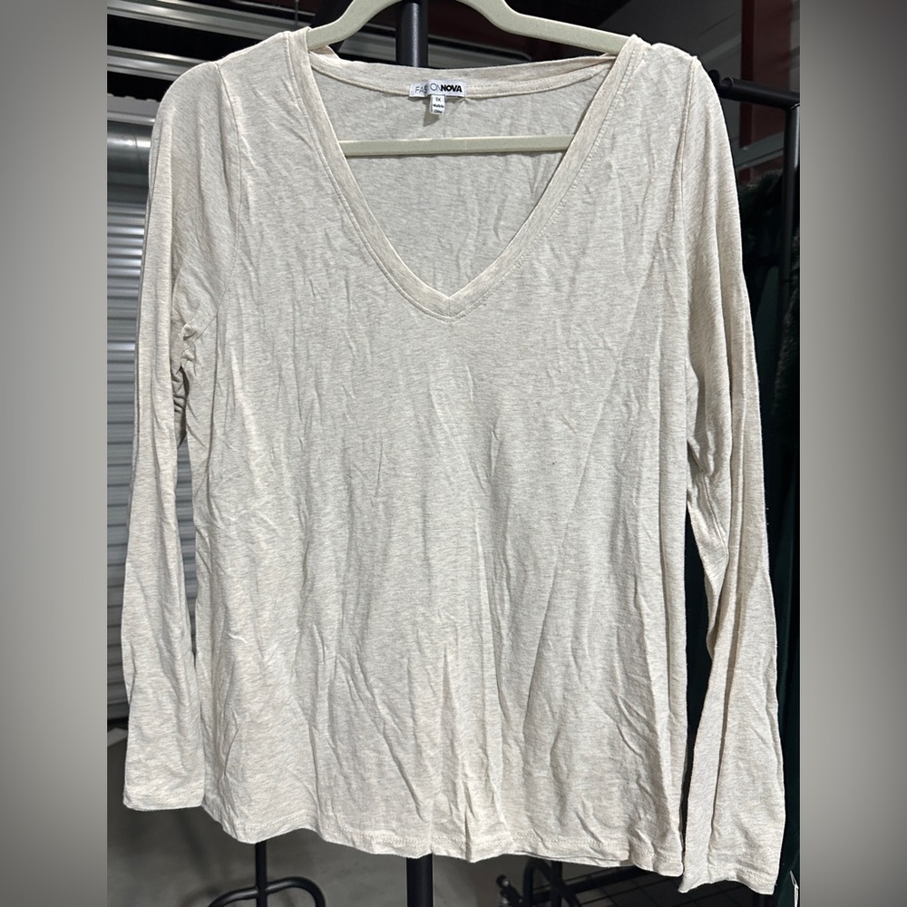 Fashion Nova | Long Sleeve V Neck Tee